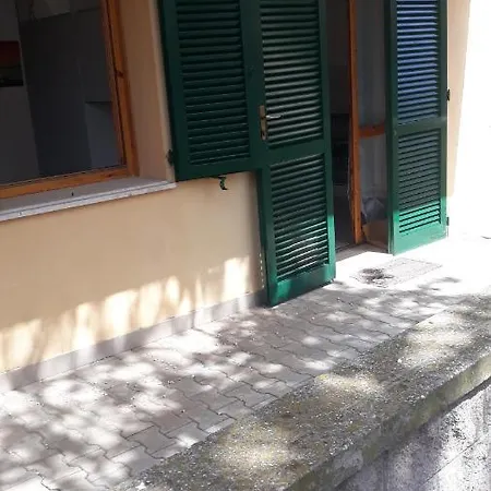 Monolocale Linda Cecina (Livorno)
